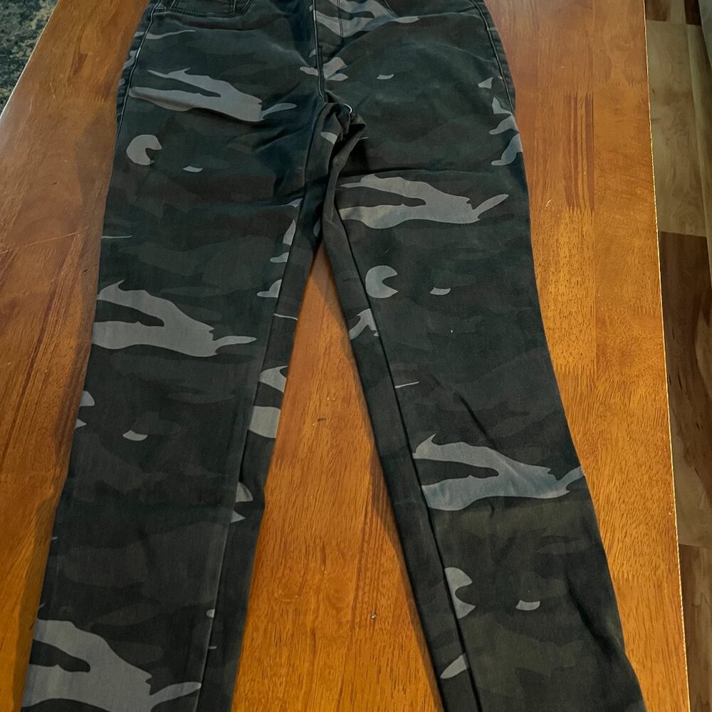 camo stretch jeans